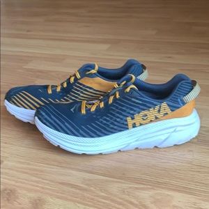 Homs One One Men’s Running Shoes